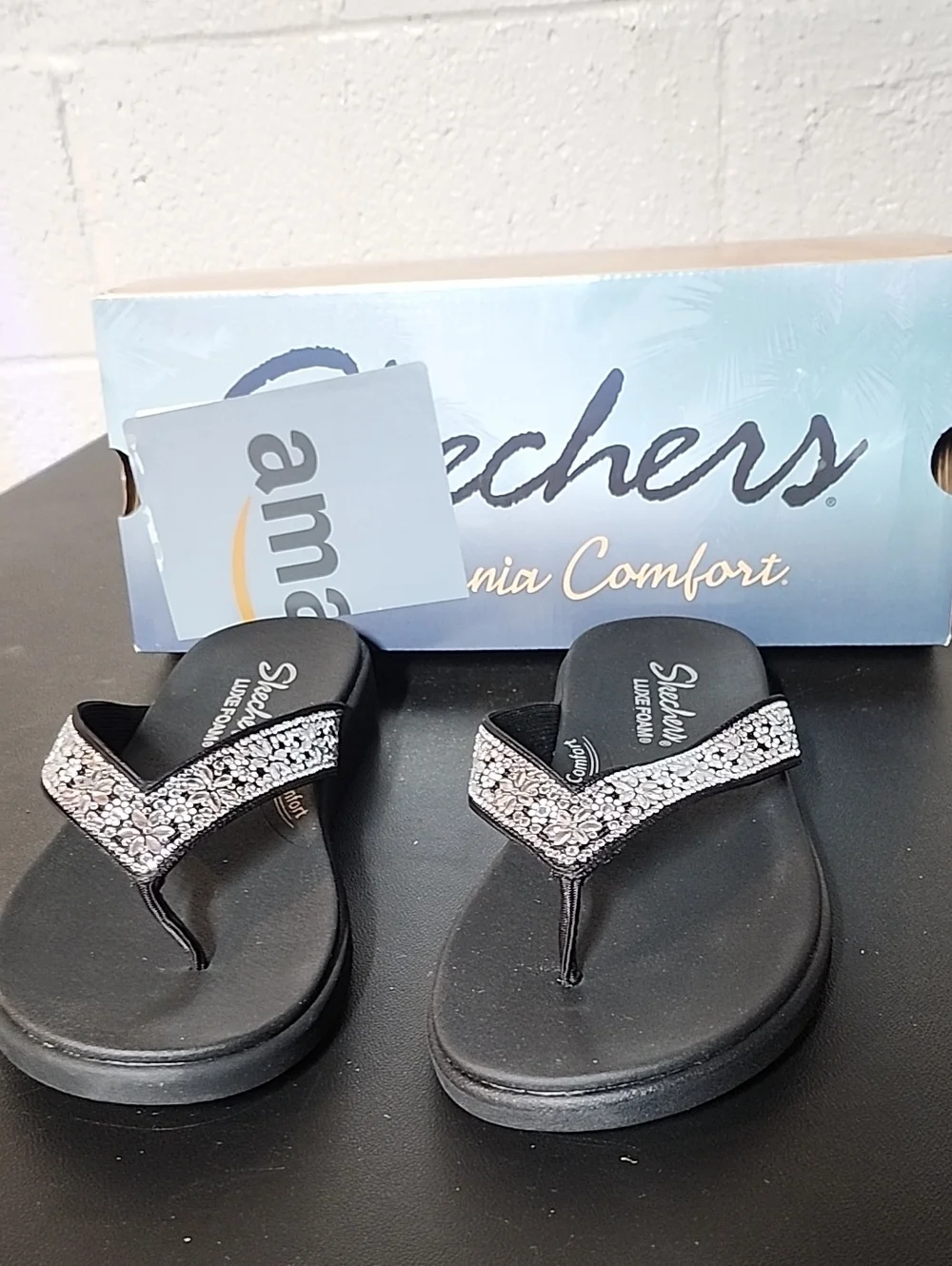 Skechers Meditation Luxe Sunny Glow Rhinestone Thong Sandals